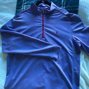 Johnnie-O q-zip, excellent condition. Light weight, performance material